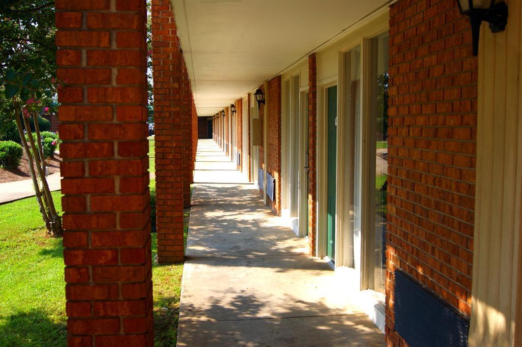 The Governors House Hotel & Convention Center Montgomery Exterior photo